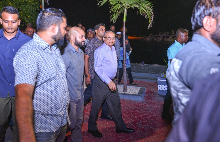 މައުމޫނަށް ޕީޕީއެމް އިސް ބައެއް މީހުންގެ ފާޑުކިއުން