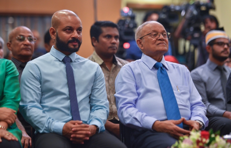 މައުމޫނާއި ފާރިސް މިނިވަން ކޮށްދޭން އެދި ހައި ކޯޓަށް