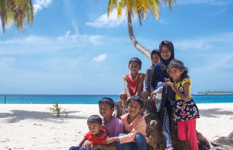 އަތޮޅުތަކުގެ ނަސީބުގައި ފަޅުކަން؟