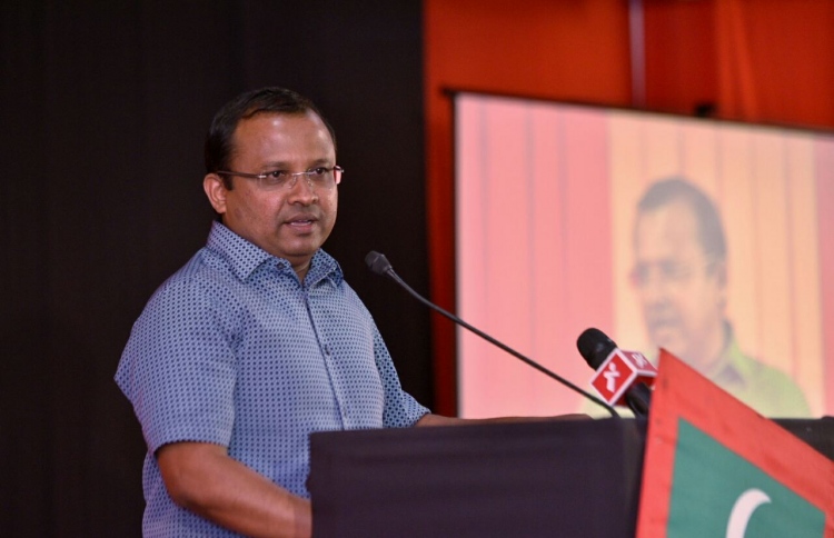 ޕީޕީއެމްގެ 10 މެމްބަރުން ނެންގެވީ ރިސްކެއް: ރިޔާޒް