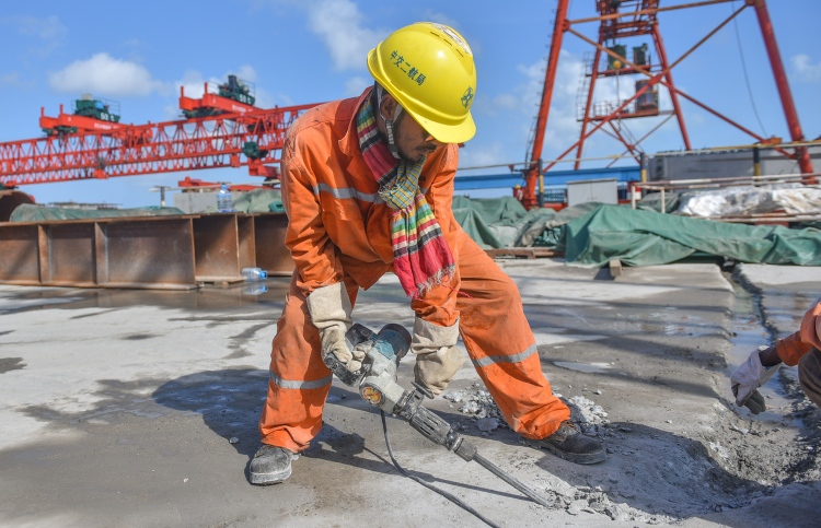 ބްރިޖުގެ މައިގަނޑު މަސައްކަތްތައް ޖުލައި މަހު ނިމޭނެ