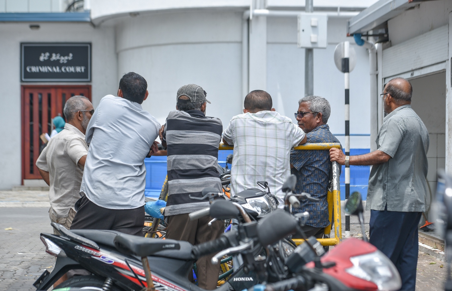 ކޯޓުތަކުގެ ޖާގަ ނެތުމުގެ މައްސަލަ