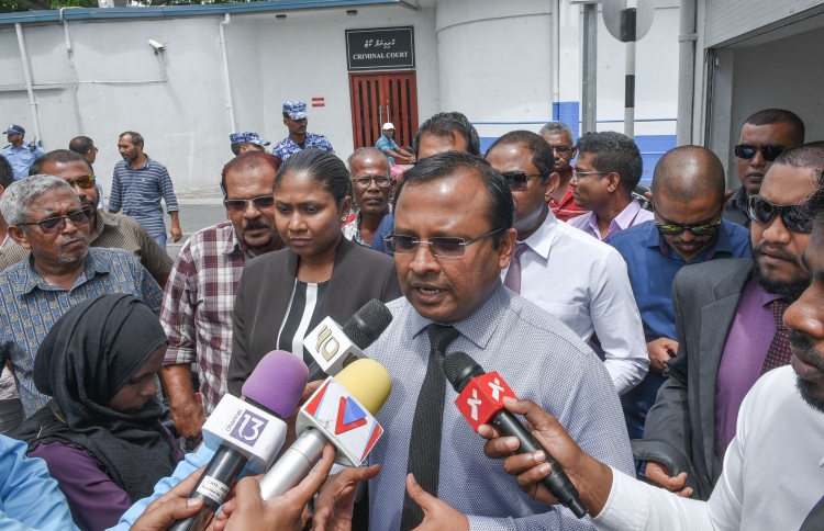 ރިޔާޒު ބަންދުގައި ބަހައްޓާފައިވަނީ ގާނޫނީ އަސާސެއް ނެތި