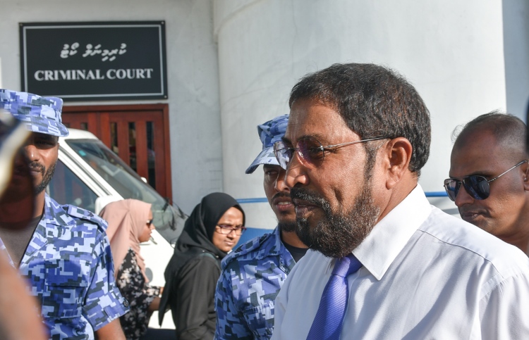 "ވަރަށް ހިތްދަތި، އެކަމަކު ވެސް ފަހަތަށް ނުޖެހޭނަން"