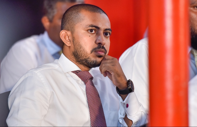 އަޅުގަނޑަކީ ޕީޕީއެމް މީހެއް ނޫން، ސިޓީ ނުފޮނުވާތި!