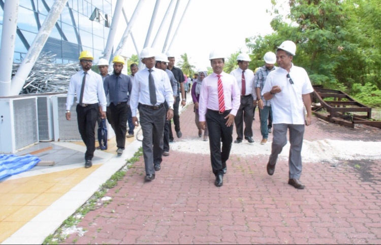 އައްޑޫ އާ ހޮސްޕިޓަލް އަންނަ ޖުލައިގައި ނިމޭނެ: ނާޒިމް