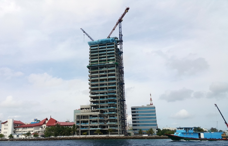 ދަރުމަވަންތައިގެ ޕޭމަންޓާއެކު ރިޒާވް ދަަށަށް!