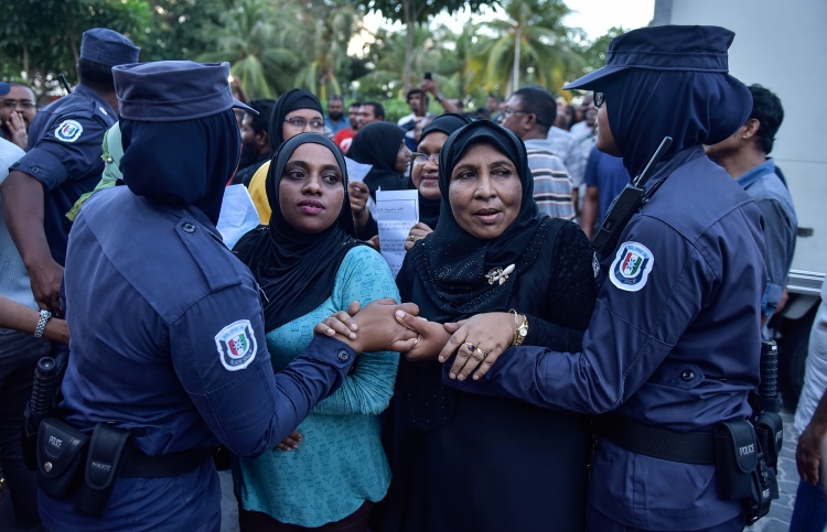 ވޯޓުގައި ބައިވެރިނުވުމުން ފާޑުކިޔުންތައް ކުރިމަތިވެއްޖެ