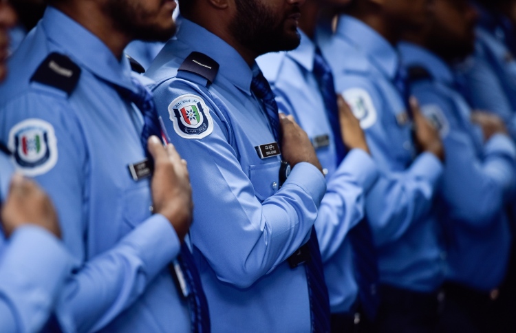 "ހުވާކުރަންޖެހޭ ވަޒީފާތަކުގެ އުސޫލު ހަރުދަނާކުރަންޖެހޭ"