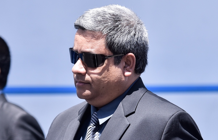 ވަކީލުކަމުގެ ހުއްދަ ބާތިލްވާ ބިލާ މެދު ކަންބޮޑުވުން