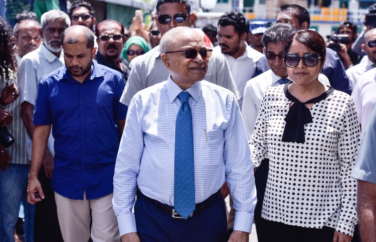 މައުމޫން ދިރިއުޅުއްވާ ގެކޮޅުގެ ސެކިއުރިޓީ ވަރުގަދަކޮށްފި