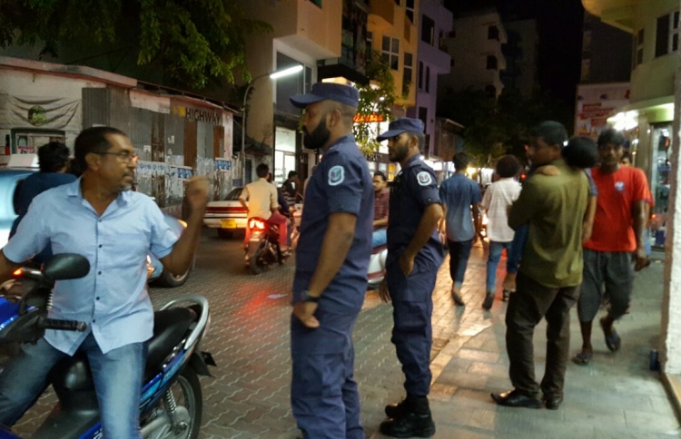 ތުހުމަތުކުރާ އެއްވެސް އެއްޗެއް ކުނޫޒުން ނުފެނުނު