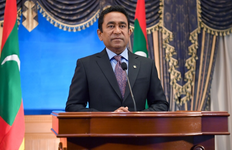 ދުސްތޫރީ އޮނިގަނޑު އޮތީ ޑެޑްލޮކަކަށް ދާގޮތަށް