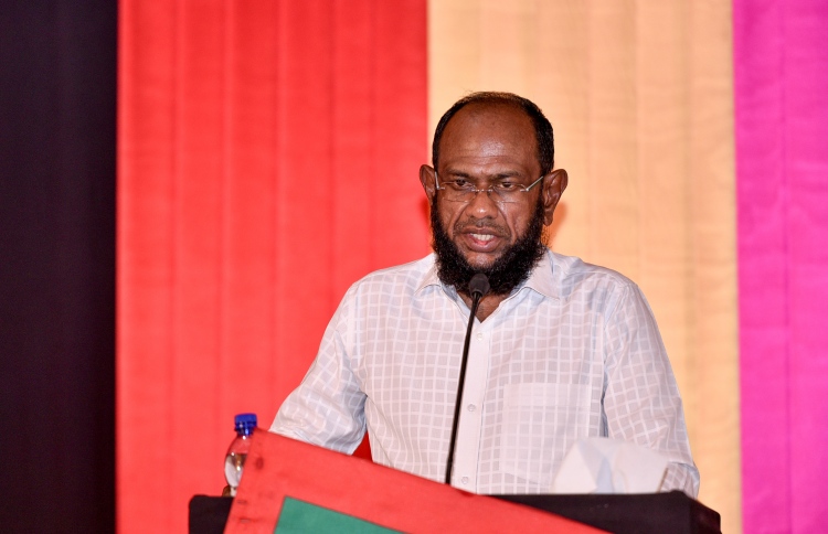 ހުތުބާ ފުރިހަމަ ނުވާކަމަށް ވިދާޅުވެ މަޖީދުގެ ފާޑުކިޔުން