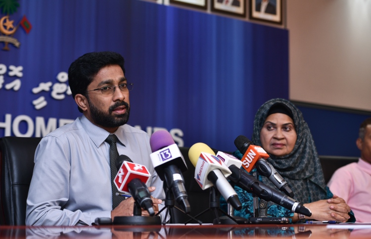 ދުވަސްކޮޅެއްގެ ތެރޭގައި މަރުގެ އަދަބު ދޭން ފަށާނެ