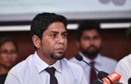 Former Managing Director of WAMCO Mohamed Shifau speaking at a Ministry of Environment press briefing on August 3, 2017. PHOTO: MIHAARU.