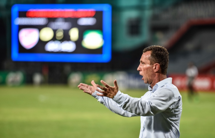 "ދަގަނޑޭ ހުއްޓުވާނީ ޓީމެއްގެ ގޮތުގައި ކުޅުވައިގެން"