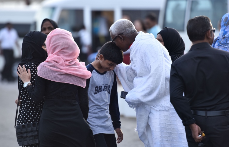 ދިވެހި ހައްޖުވެރިން ފުރަން ފަށައިފި