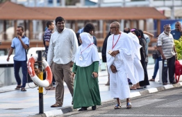 Pilgrims departing to Mecca. PHOTO: HUSSAIN WAHEED/ MIHAARU