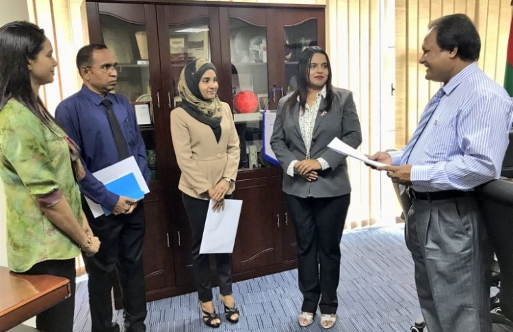 ޔޫތުގެ ޕީއެސް ގޭގައި މަޑުކުރަން އެންގި މައްސަލަ ބަލަނީ