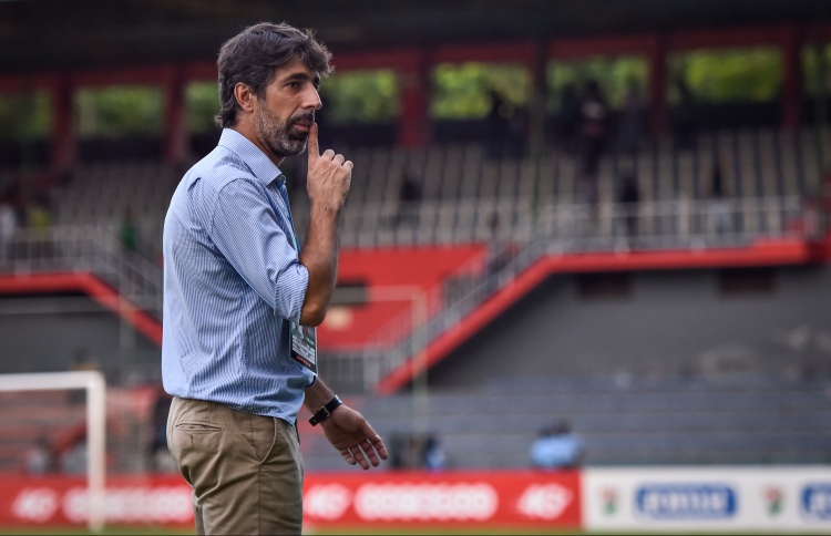 މިއީ ނިއު އަށް ހާއްސަ ފައިނަލެއް: އޮސްކާ