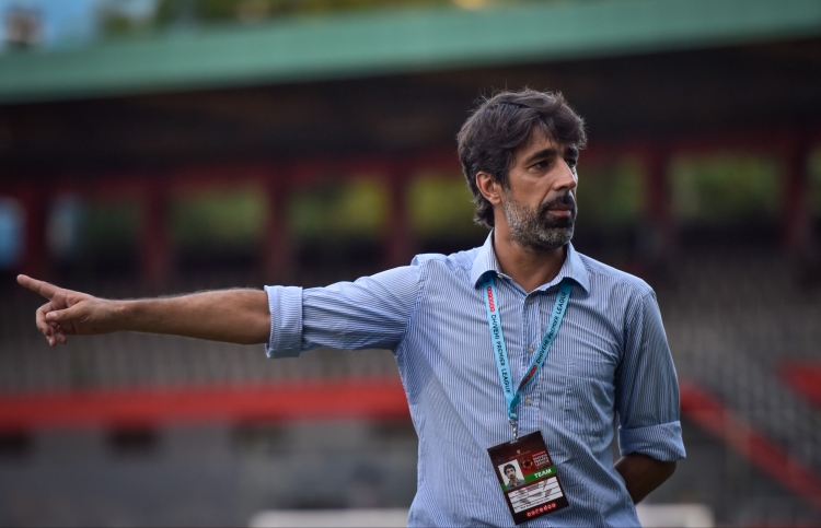 "ނިއުއާ އެކު އޭއެފްސީ ކަޕުގައި ވާދަކުރަން ބޭނުން"