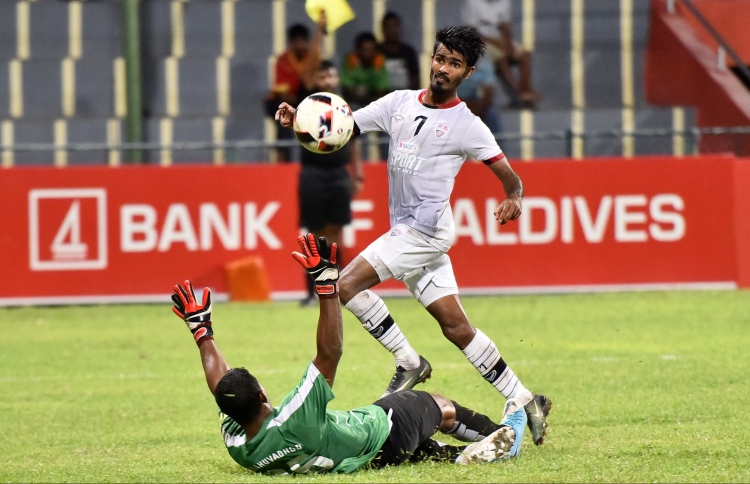 ޓީސީ އޮތީ ހަމަބިމުގައި: ނިޒާމްބެ