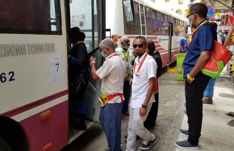 ފަހުން ލިބުނު ކޯޓާގައި 300 މީހުން މާދަމާ ފުރަނީ