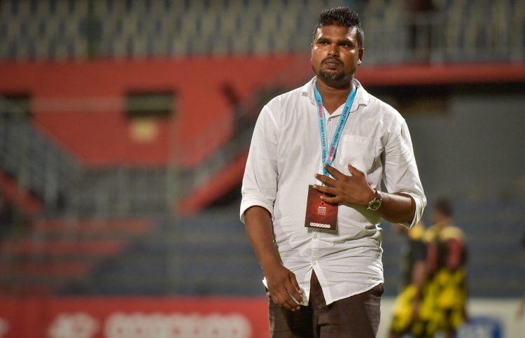 ފުރުސަތު ހޯދައިދިން ކޯޗު ބަލިކުރަން ނާސިރު ބޭނުން