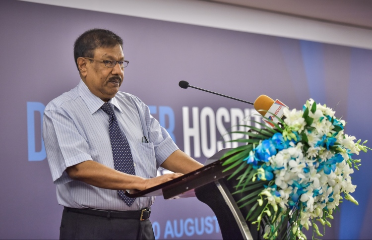 ޔުނިވާސަލްގެ ރިސޯޓުތައް ތިން މަހަށް ބަންދުކުރަނީ