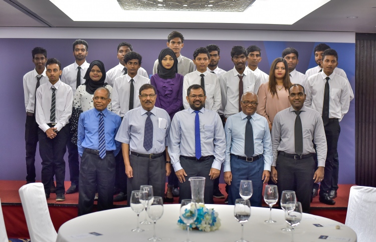 ޒުވާނުން ޓޫރިޒަމަށް ތައްޔާރުކުރަން ކޯހެއް ހިންގަނީ