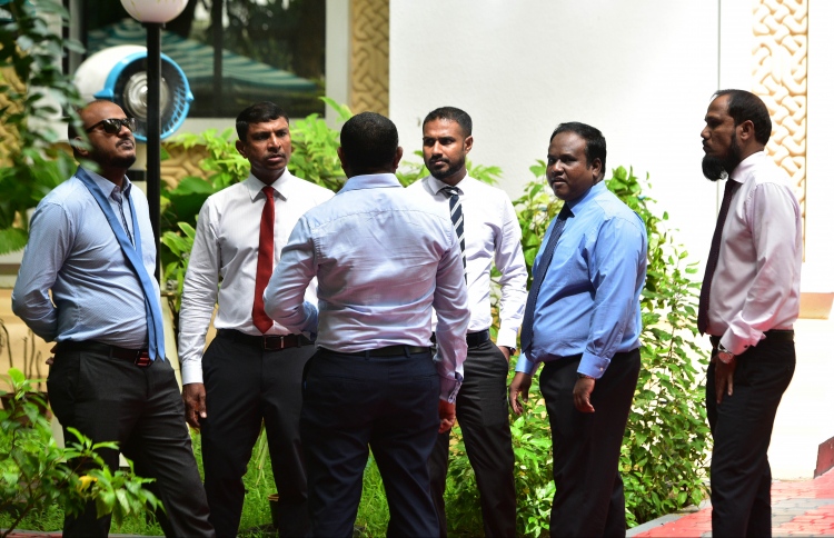 ފްލެޓް ދިން ގޮތުގެ މައުލޫމާތު މަޖިލީހަކަށް ނުދިން!