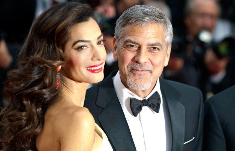 ކްލޫނީ ފައުންޑޭޝަނުން އެއް މިލިއަން ޑޮލަރު ހަދިޔާކޮށްފި