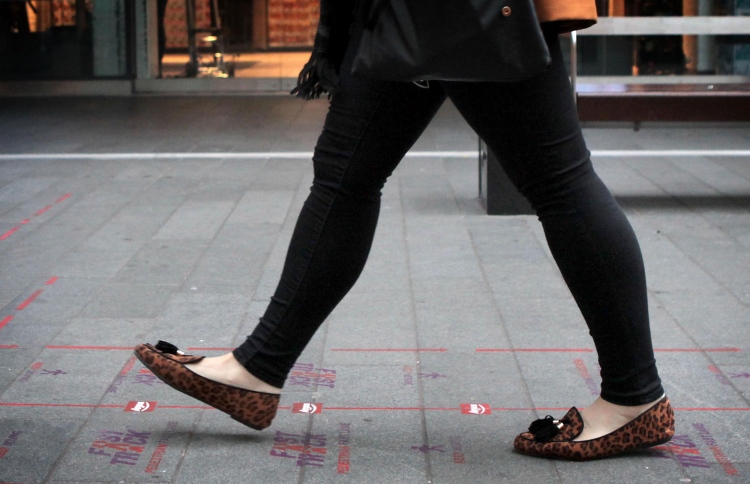 ކޮންމެ ދުވަހަކު އިރުކޮޅަކު ބާރަށް ހިނގާލަންޖެހޭ