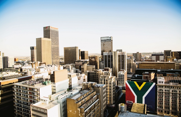 އާޓާ އިން ސައުތު އެފްރިކާގައި ރާއްޖެ އިސްތިހާރު ކުރަނީ