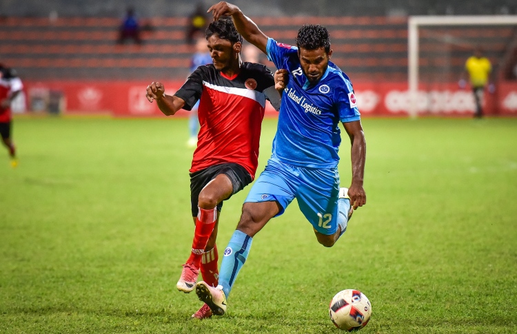 ދަގަނޑޭގެ ދެ ގޯލާ އެކު ނިއު އަށް މޮޅެއް