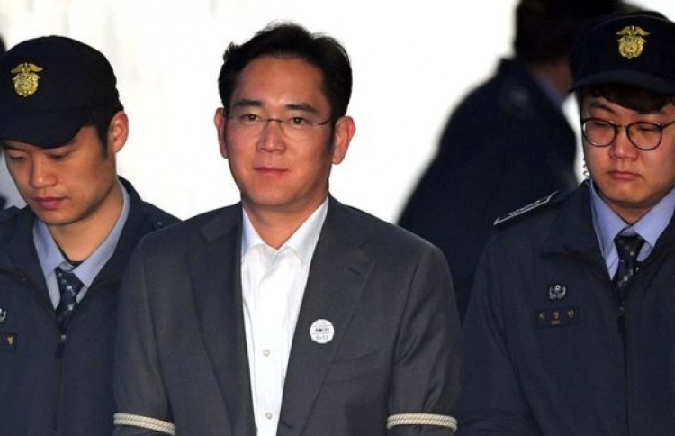 ސެމްސަން ކުންފުނީގެ ވެރިޔާ ފަސް އަހަރަށް ޖަލަށް