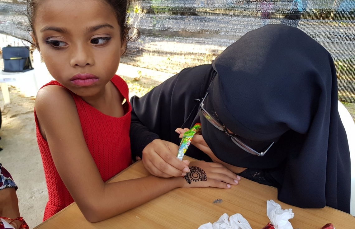 ވިލިމާލެ: ސެޕްޓެމްބަރު 9، 2017- ޕީސް ފައުންޑޭޝަނުން އިންތިޒާމުކޮށްގެން ވިލިމާލޭ ބޯޅަދަނޑުގައި ބޭއްވި "ޕެބްްލްސް" އާއިލީ ހަވީރުގެ ތެރެއިން.--- ފޮޓޯ: އަހުމަދު އަބްދުﷲ ސައީދު/ މިހާރު