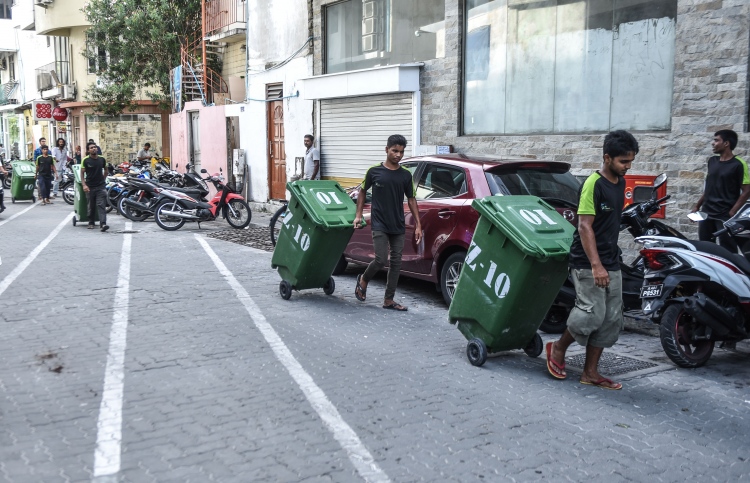 ކުނި އުކާ ގޮތް ދެނެގަތުމަށް ވެމްކޯ އިން ގޭގެ އަށް