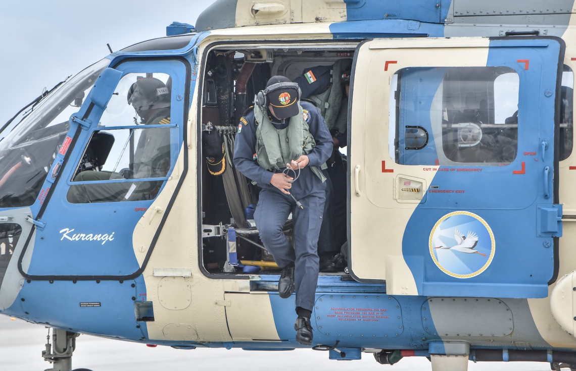 MNDF ah neyngi India helicopter dhathureh kuri, madhanee meehunnaa eku mihaaru control libijje: Ghassan