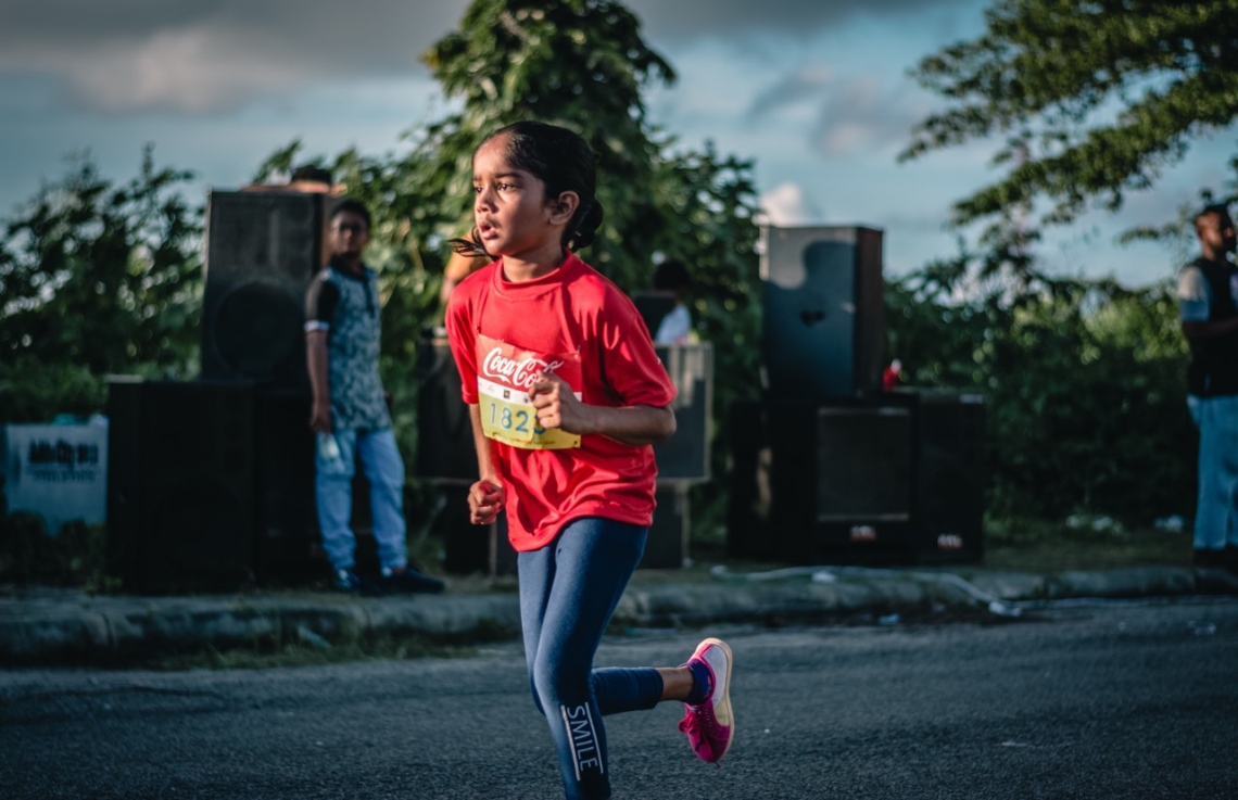 ހިތަދޫ، އައްޑޫ ސިޓީ (ސެޕްޓެމްބަރު 17) – ކޮކާކޯލާ ޓީއެފްޖީ "ރަން އިން އައްޑޫ" އިވެންޓުގެ ތެރެއިން. –ފޮޓޯ: އިބްރާހިމް އުޝާފަތު