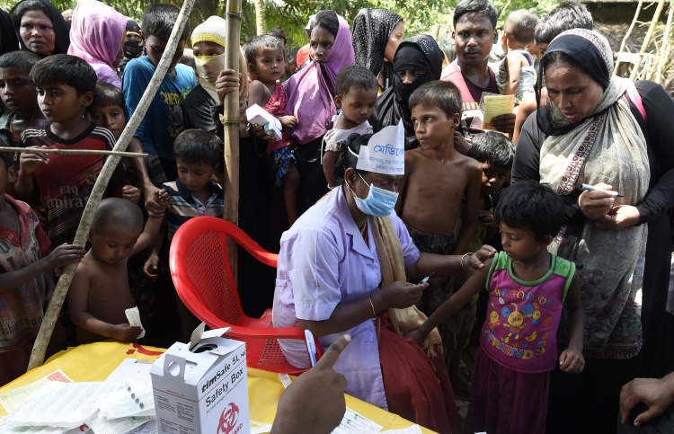 ރޮހިންޖާ ރެފިއުޖީން ފޮނުވައިލުމަށް ޗައިނާގެ އެހީ ހޯދަނީ