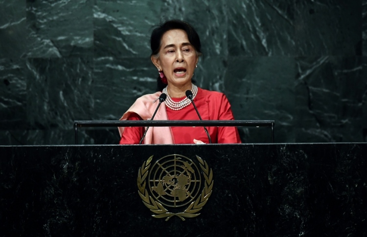 ރޮހިންޖާއާ ބެހޭ ގޮތުން ސޫކީ ފުރަތަމަ ފަހަރަށް ވާހަކަ ދައްކަނީ