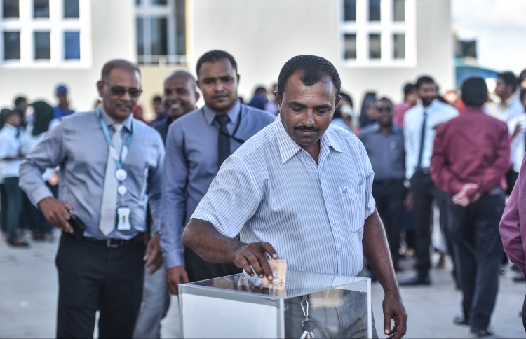 ރޮހިންޖާ ފަންޑުގެ ފައިސާ އެންމެ ފަހުން ހަވާލުކޮށްފި