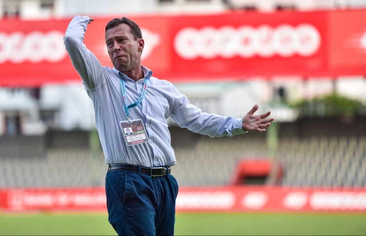 މާޒިޔާ އިން ސެކުލޮސްކީ ދޫކޮށްލައިފި