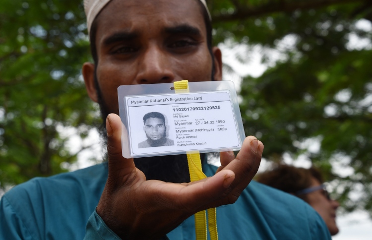 ރޮހިންޖާ ރެފިއުޖީން ވަނުން ހުއްޓިއްޖެ: ބަންގްލަދޭޝް