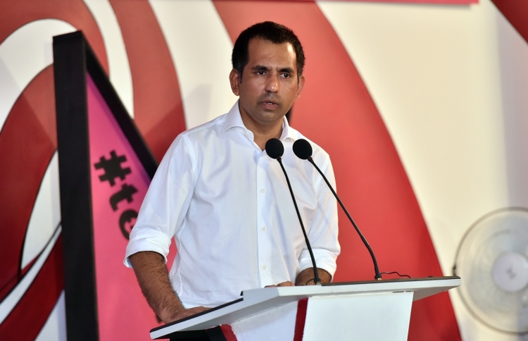 އިދިކޮޅުން ވަނީ އއ. އާއި އދ. އަށް އިހުމާލުވެފައި