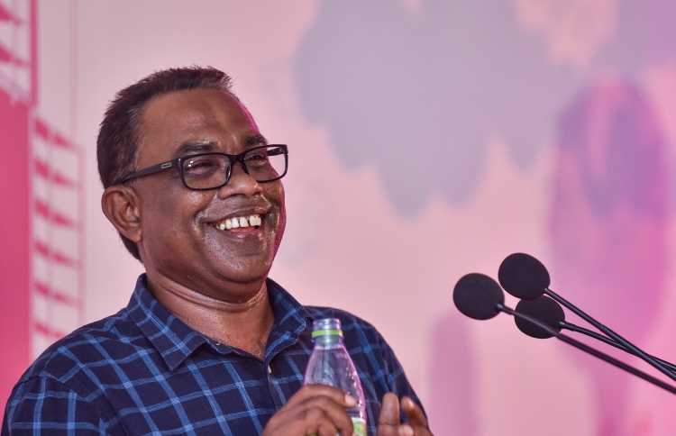 އަދުރޭ އަތުން ބަދަލު ހޯދަން ރާއްޖެ ޓީވީން ދައުވާކޮށްފި