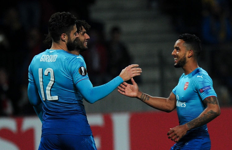 އާސެނަލާއި މިލާން މޮޅުވިއިރު އެވަޓަން އަށް ޕޮއިންޓެއް