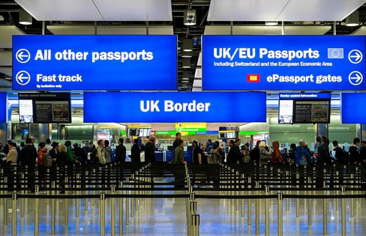 ދިވެހިން ޔޫކޭއަށް އެތެރެވެވޭނެ ފަސޭހަ ގޮތެއް ހަދައިފި